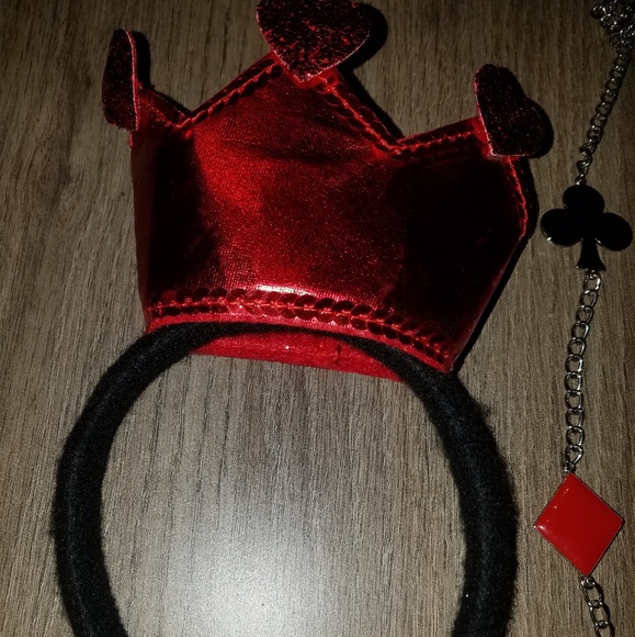 Queen of Hearts Disneybound - Picture 7 of 7